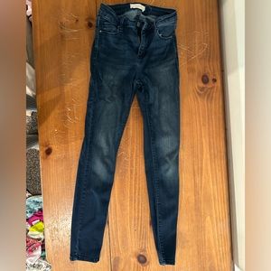 Carly Jean skinny Jean